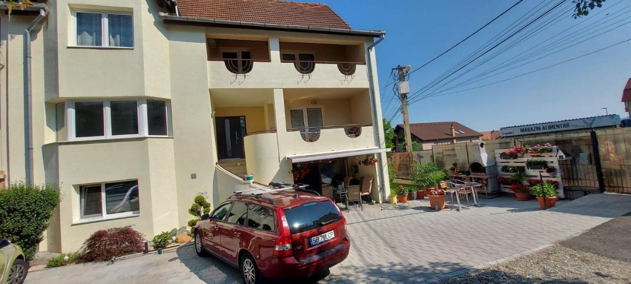 Casa Bita Apartment Sibiu Luaran gambar